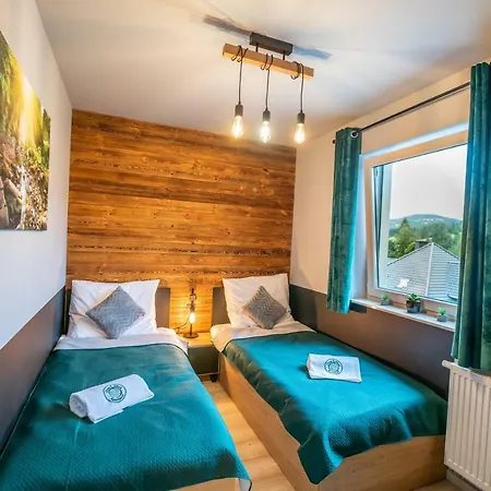 Apartament Green Wood *
